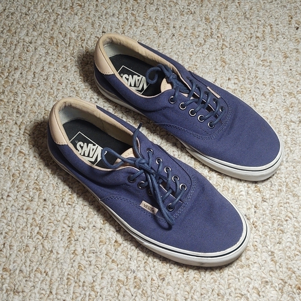 Vans Navy and Beige Lace Up Sneakers Sz M 9 / W 10.5